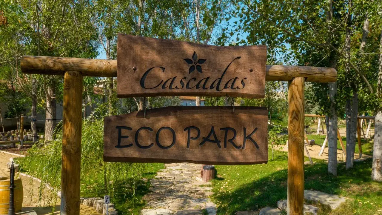 Cascadas Family Resort