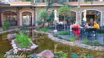 Cascadas Family Resort