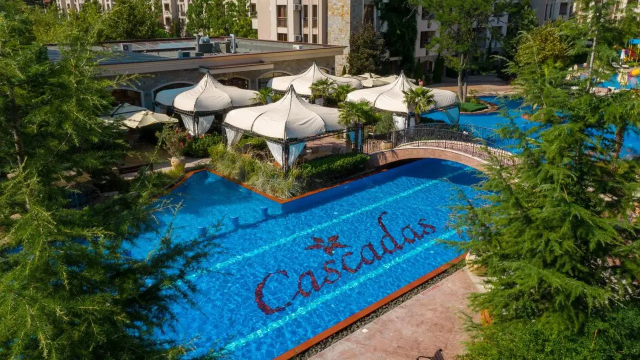 Cascadas Family Resort