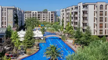 Cascadas Family Resort