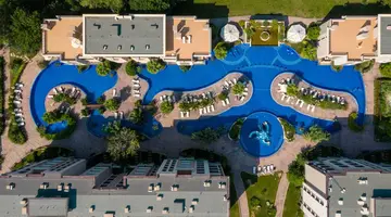 Cascadas Family Resort