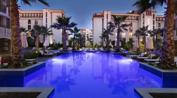 Cascadas Family Resort