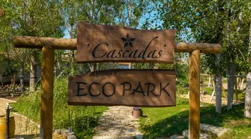 Cascadas Family Resort