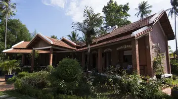 CASSIA COTTAGE