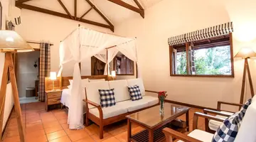 CASSIA COTTAGE