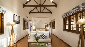 CASSIA COTTAGE