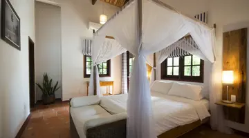 CASSIA COTTAGE