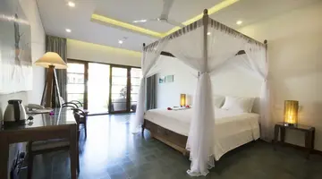 CASSIA COTTAGE