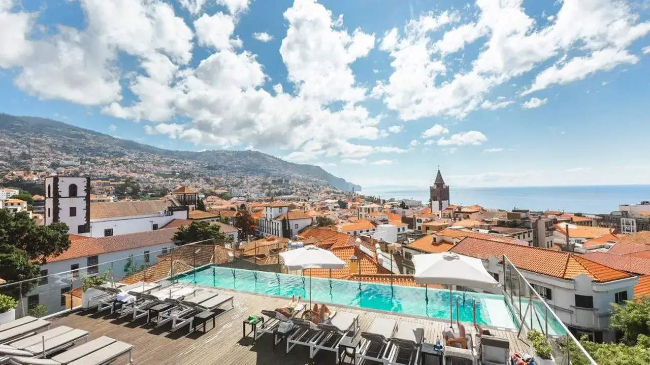 Castanheiro Boutique Hotel
