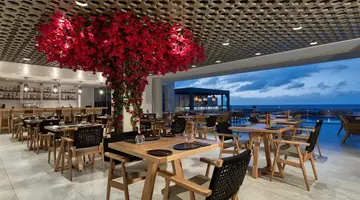 Castello Boutique Suites By The Sea Adul