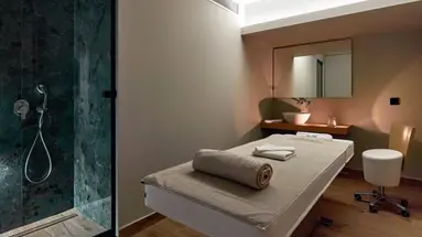Castello Infinity Suites (Adult Only 16+