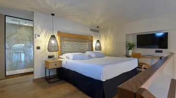 Castello Infinity Suites (Adult Only 16+