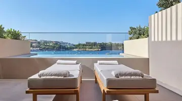 Castello Infinity Suites (Adult Only 16+