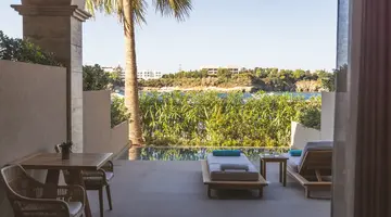 CASTELLO INFINITY SUITES