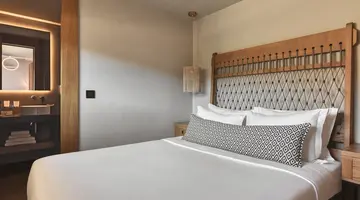 CASTELLO INFINITY SUITES