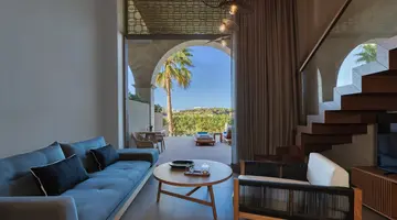 CASTELLO INFINITY SUITES
