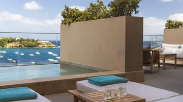 CASTELLO INFINITY SUITES