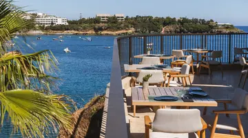 CASTELLO INFINITY SUITES
