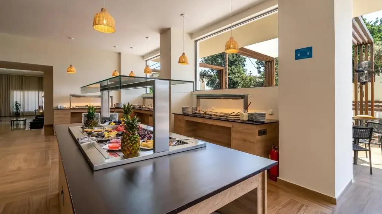 CASTELLUM SUITES-RHODES