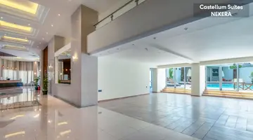 Castellum Suites