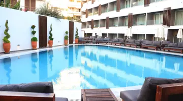 CASTELLUM SUITES