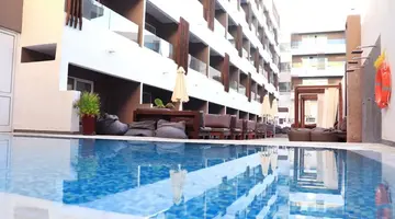 Castellum Suites