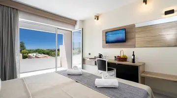 CASTELLUM SUITES