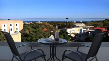 CASTELLUM SUITES