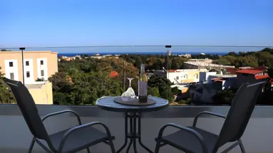 CASTELLUM SUITES