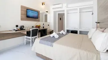 CASTELLUM SUITES