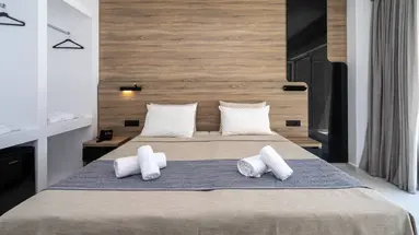 CASTELLUM SUITES