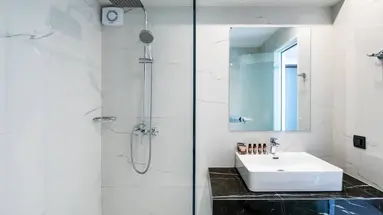 CASTELLUM SUITES