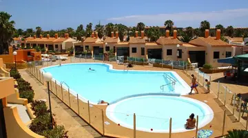 Castillo Playa Bungalows