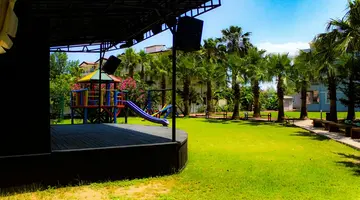 Castle Park Hotel