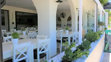 CASTRO HOTEL