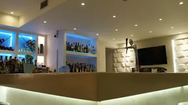 CASTRO HOTEL