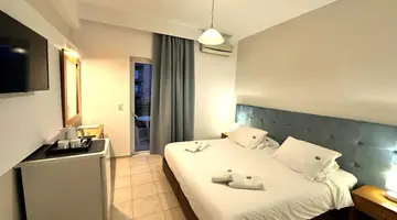 CASTRO HOTEL