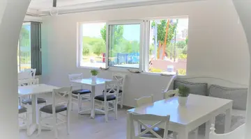 CASTRO HOTEL