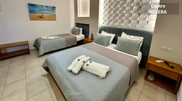 CASTRO HOTEL