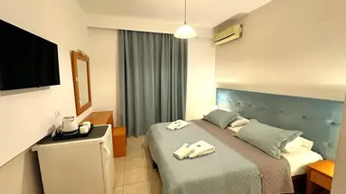 CASTRO HOTEL