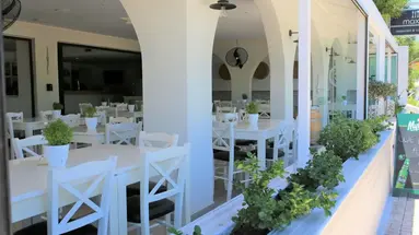 CASTRO HOTEL