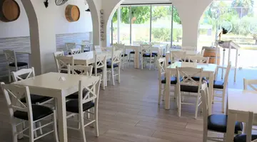CASTRO HOTEL