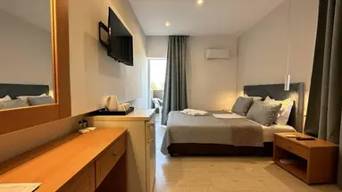 CASTRO HOTEL
