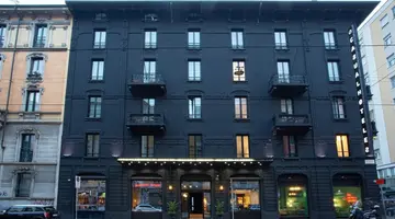 CASUAL ECLETTICO MILANO