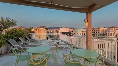 Casual Kubic Athens
