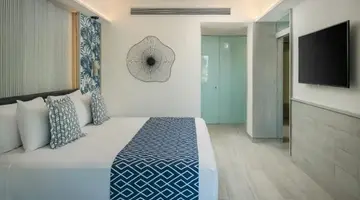 Catalonia Grand Costa Mujeres All Suites & Spa