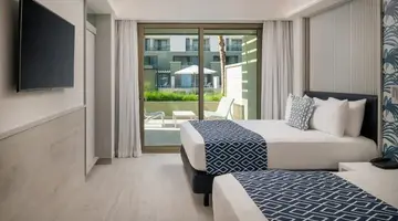 Catalonia Grand Costa Mujeres All Suites & Spa