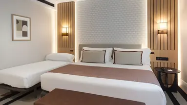 Catalonia Plaza Espanya Hotel and Spa