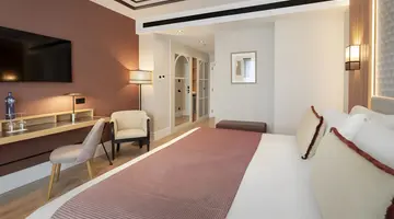 Catalonia Plaza Espanya Hotel and Spa
