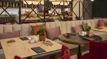 Catalonia Plaza Espanya Hotel and Spa